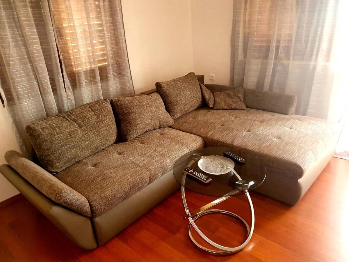 Apartmani Desnica Krusevo  Exterior photo